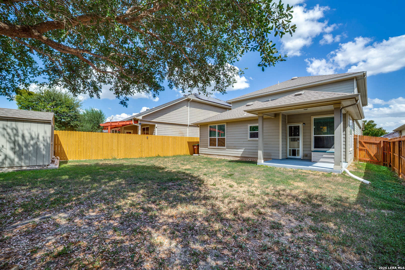 main property photo 23