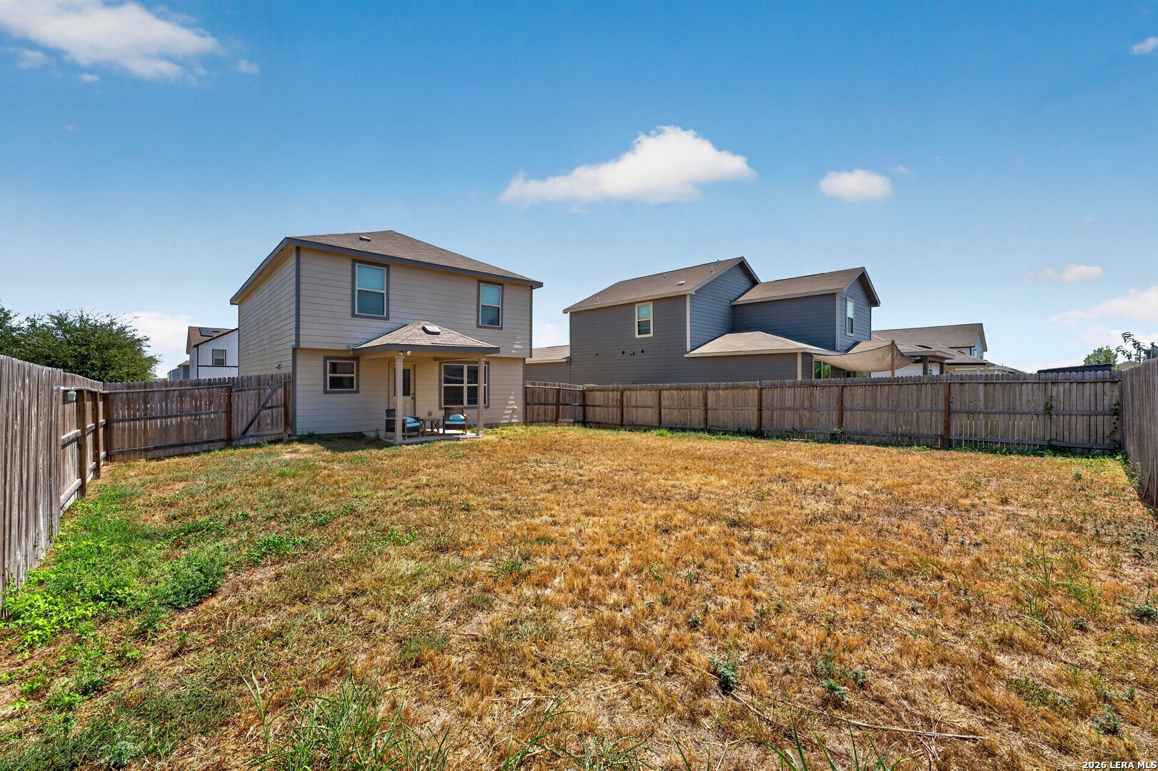 main property photo 27