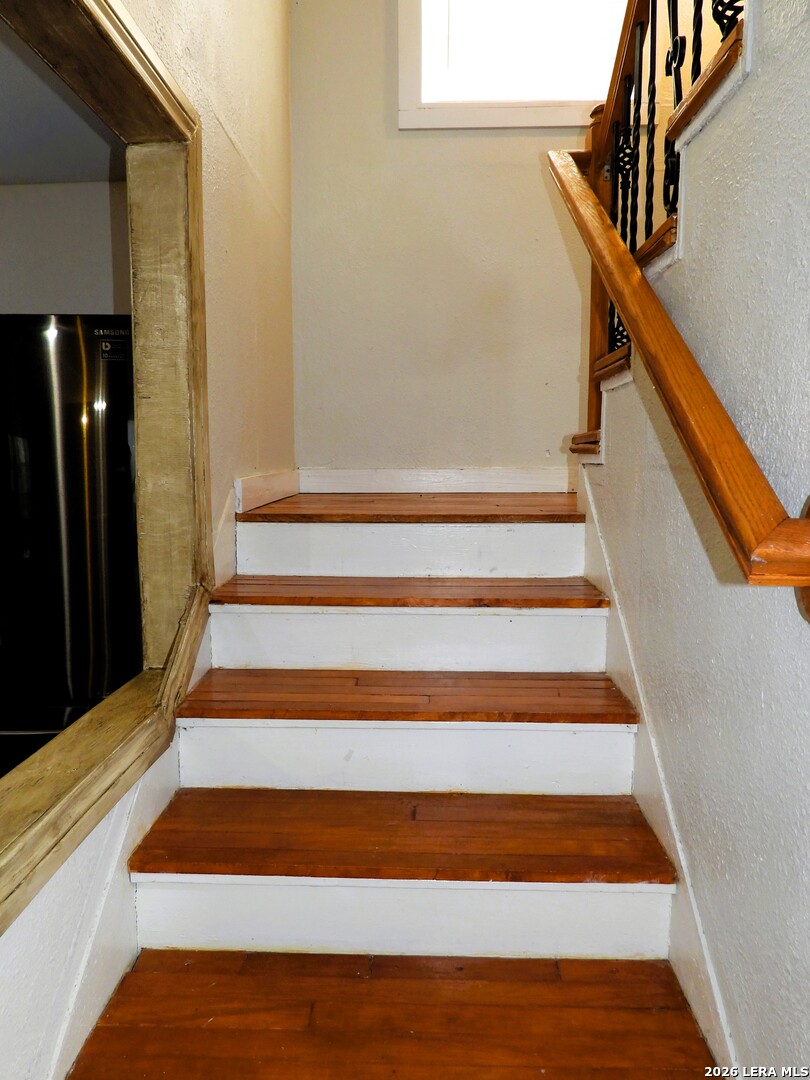 main property photo 36
