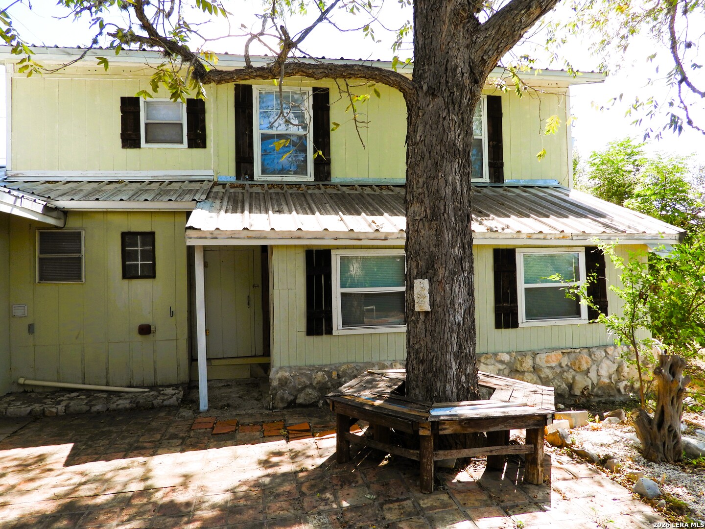 main property photo 74