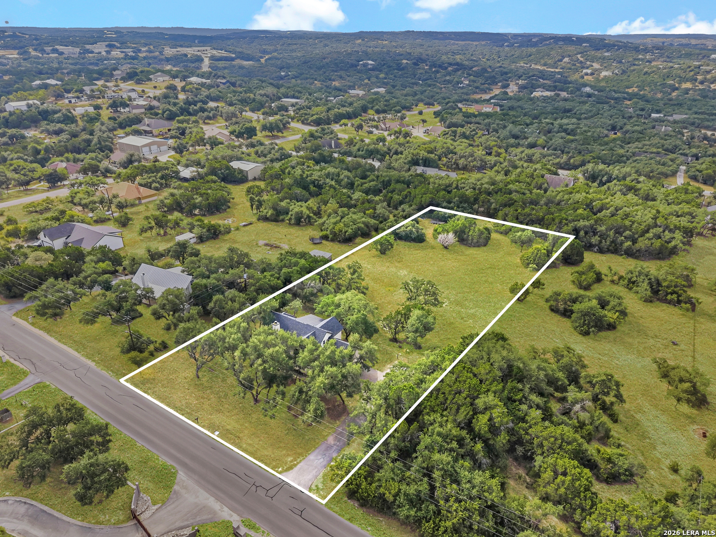 main property photo 29