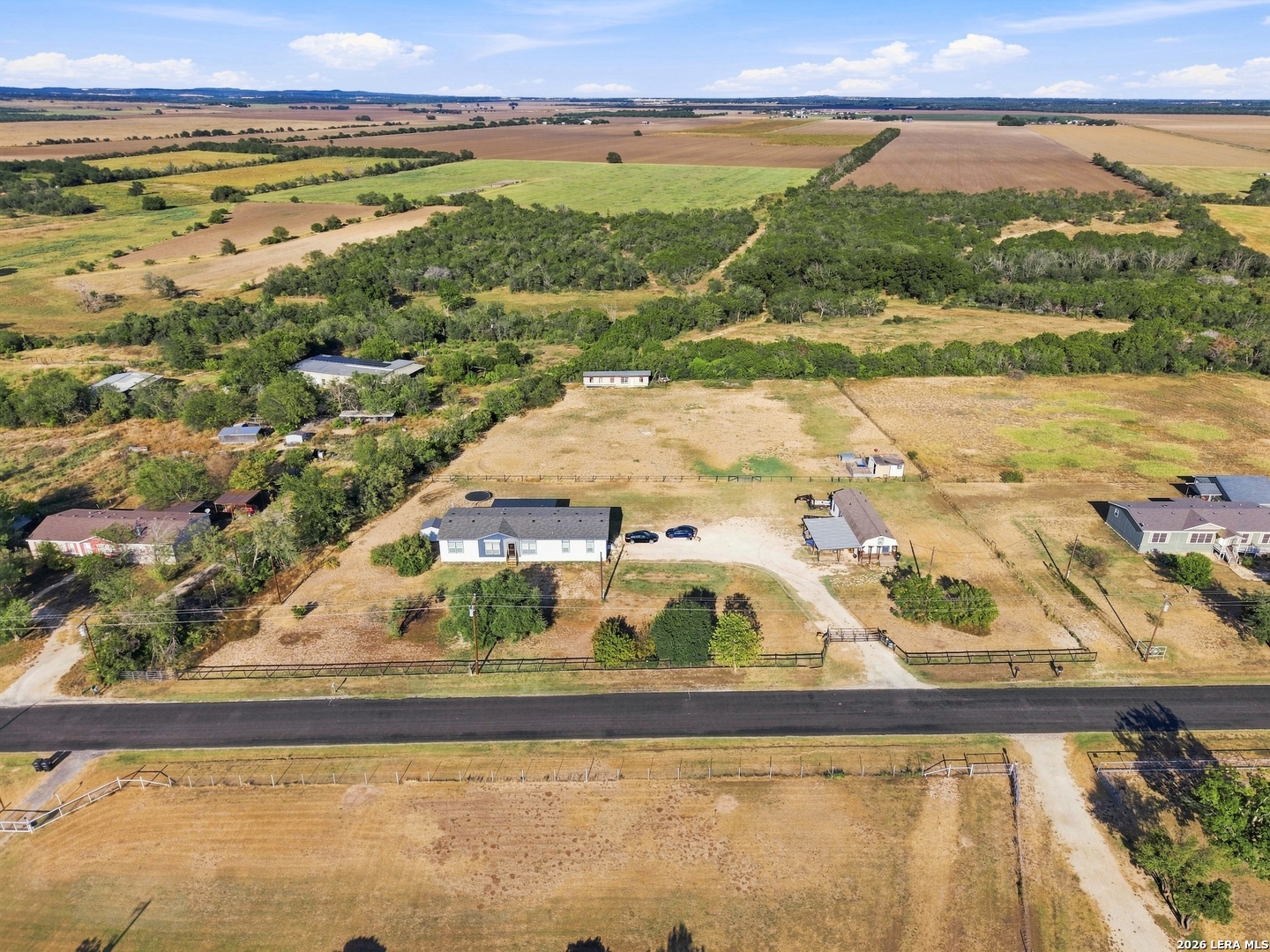 main property photo 31