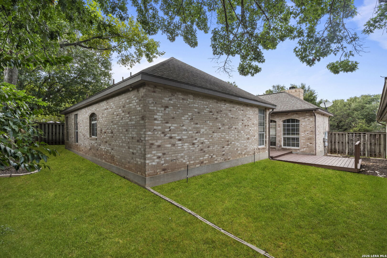 main property photo 41