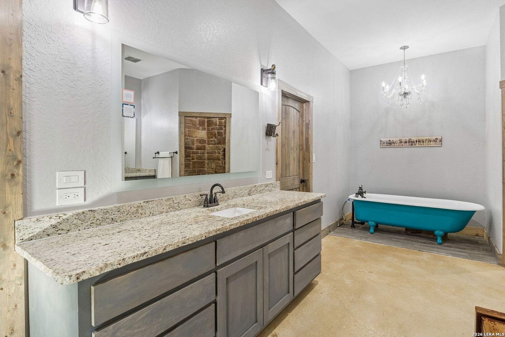 main property photo 125