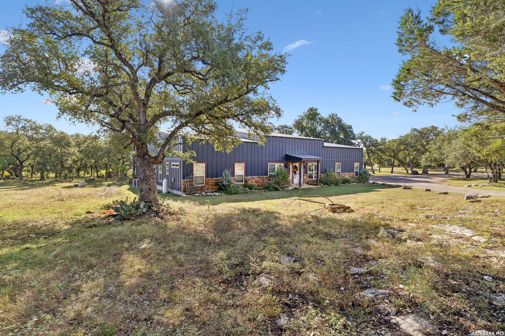 main property photo 177