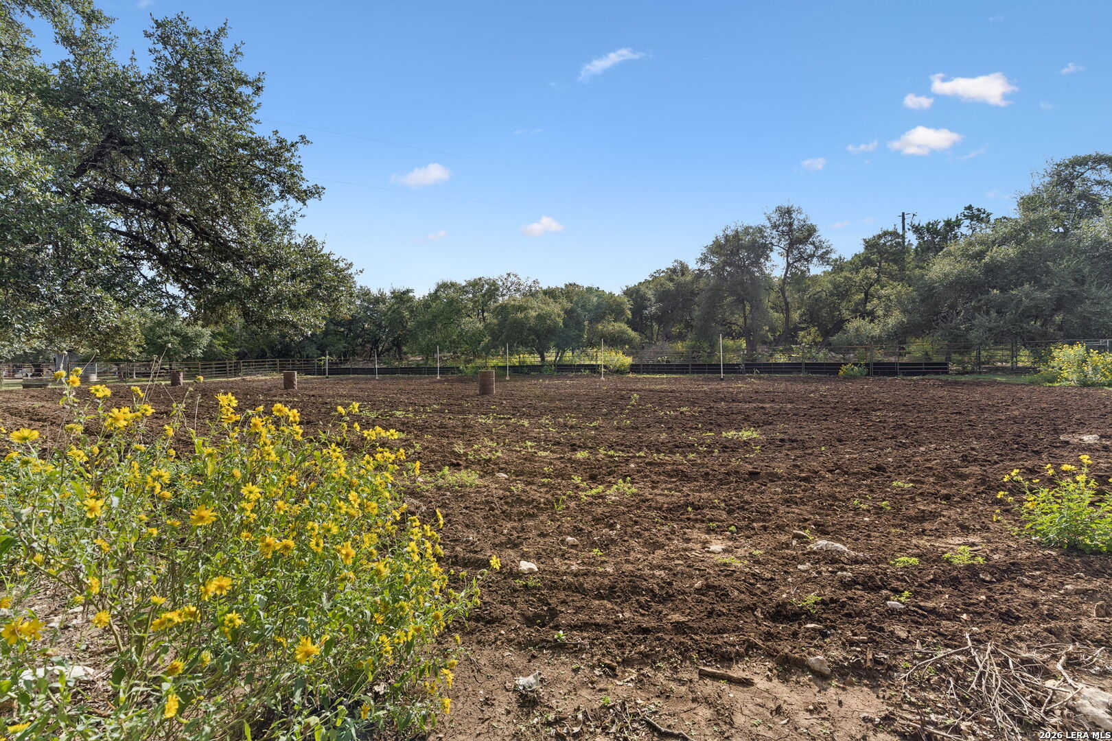 main property photo 190