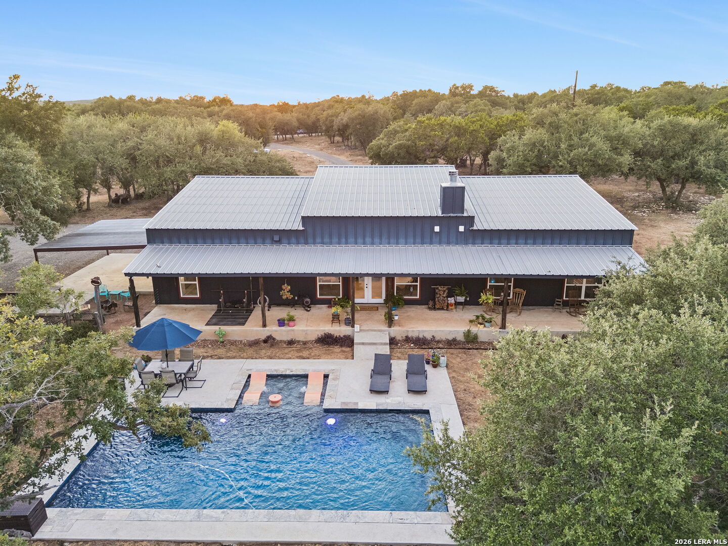 main property photo 60