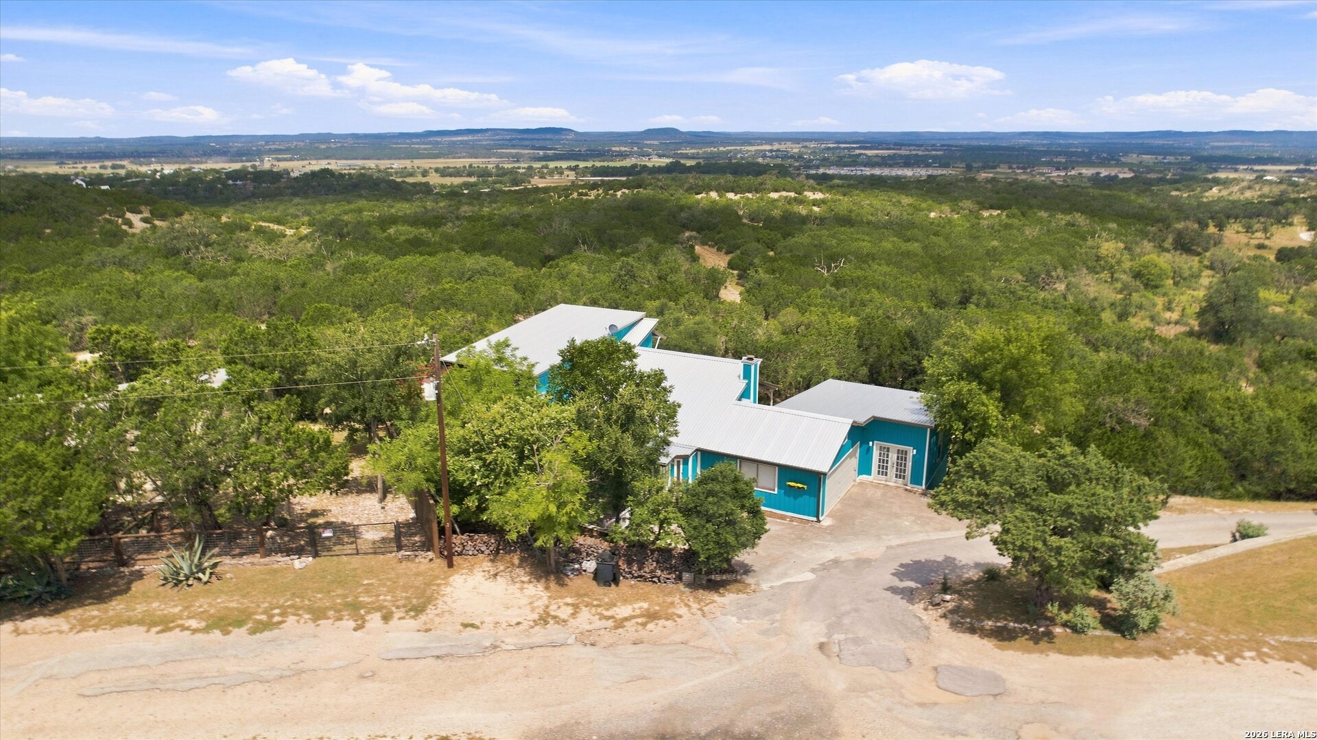 main property photo 39