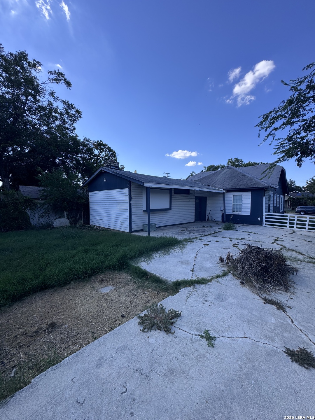 main property photo 21