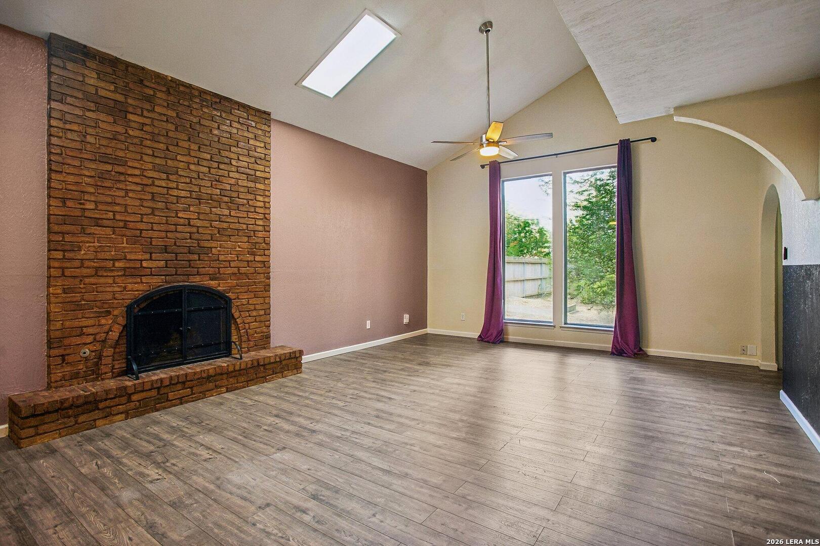main property photo 8