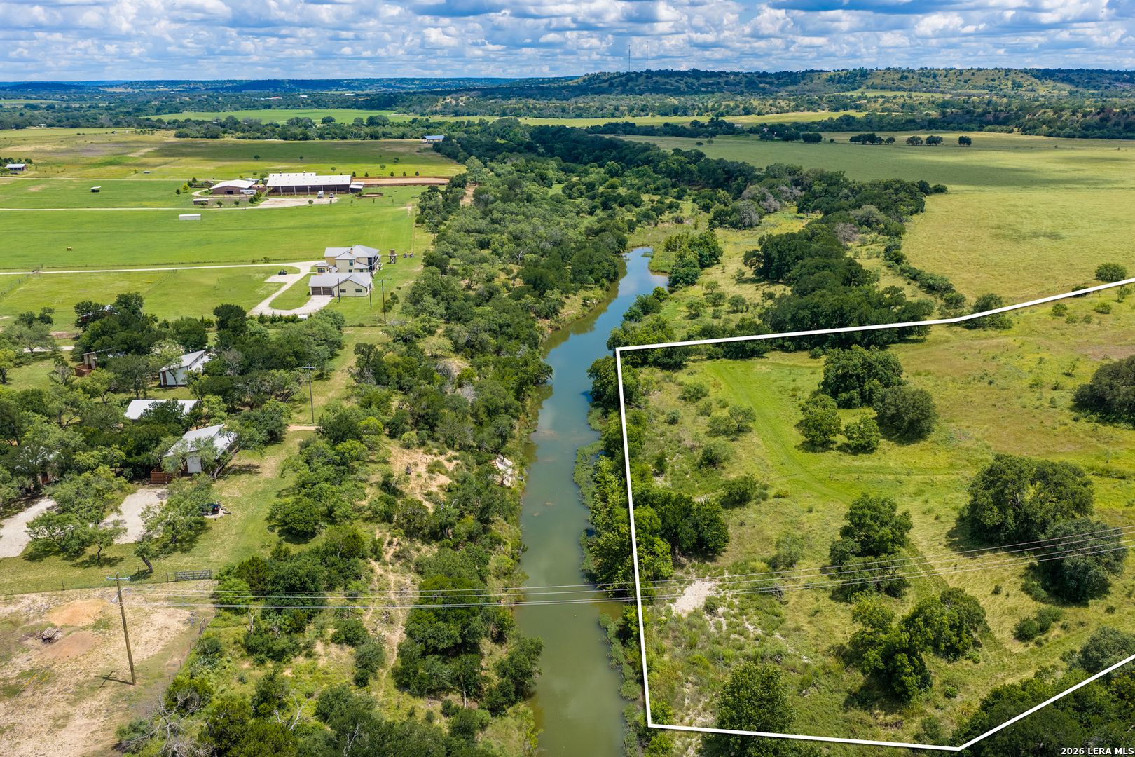 main property photo 41