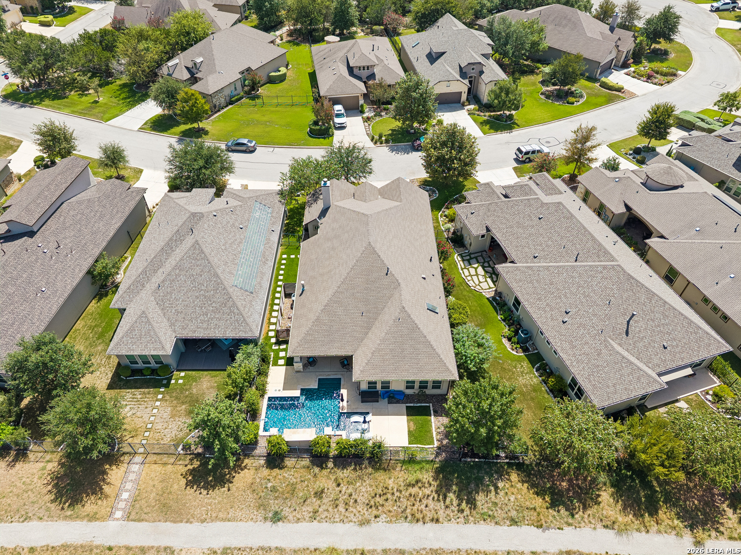 main property photo 41
