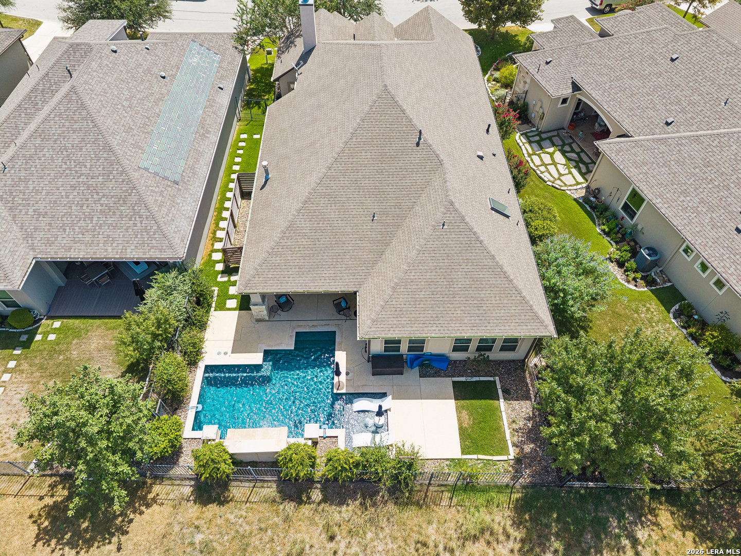 main property photo 43