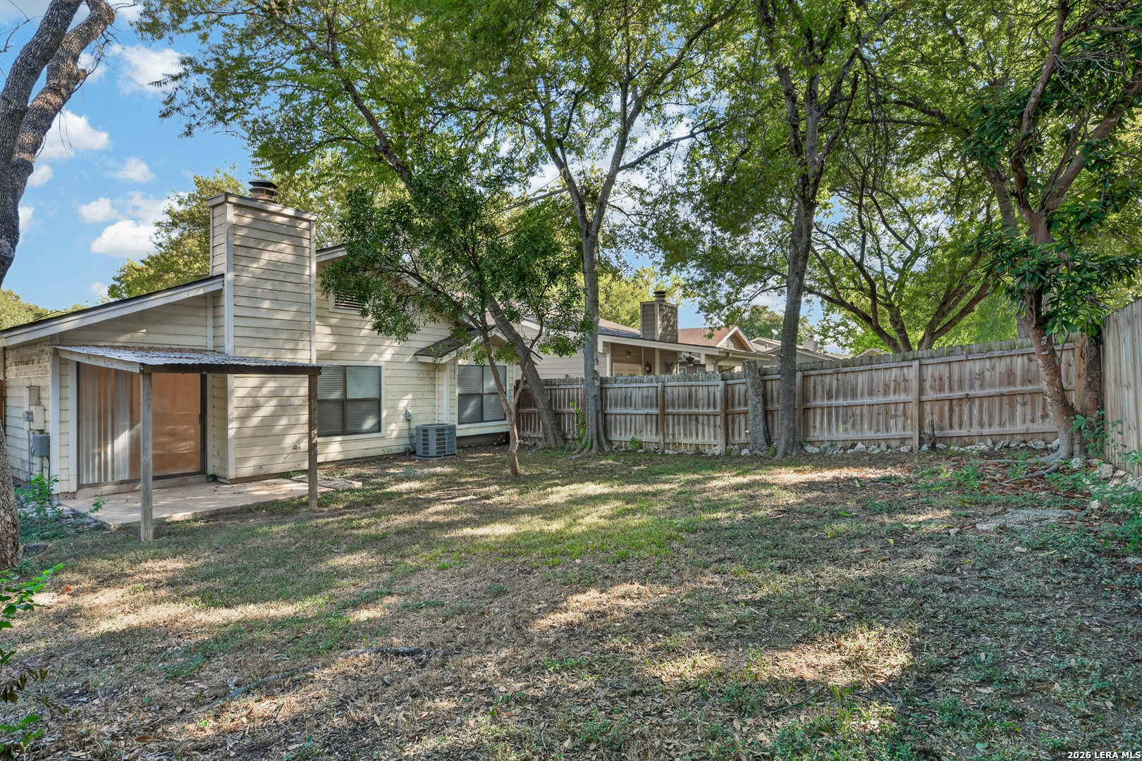 main property photo 30