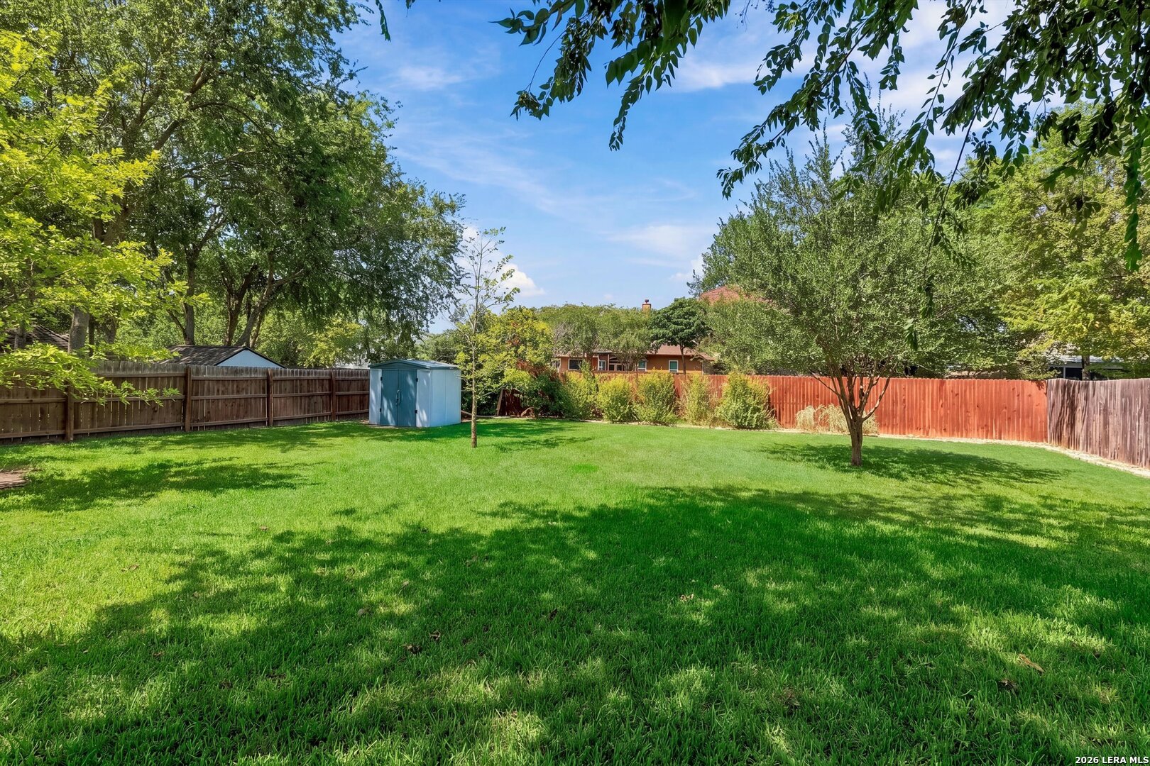 main property photo 27