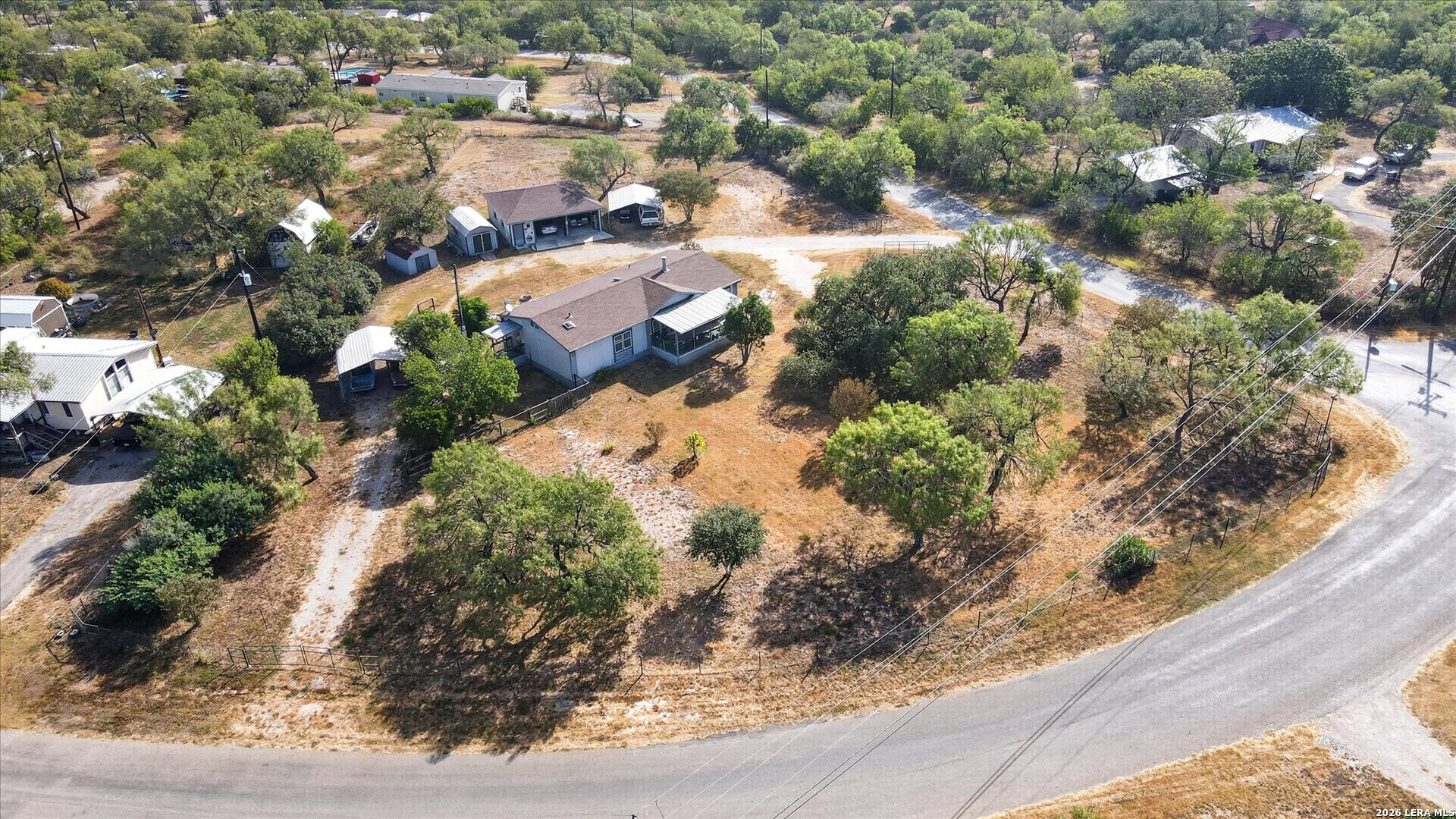 main property photo 45