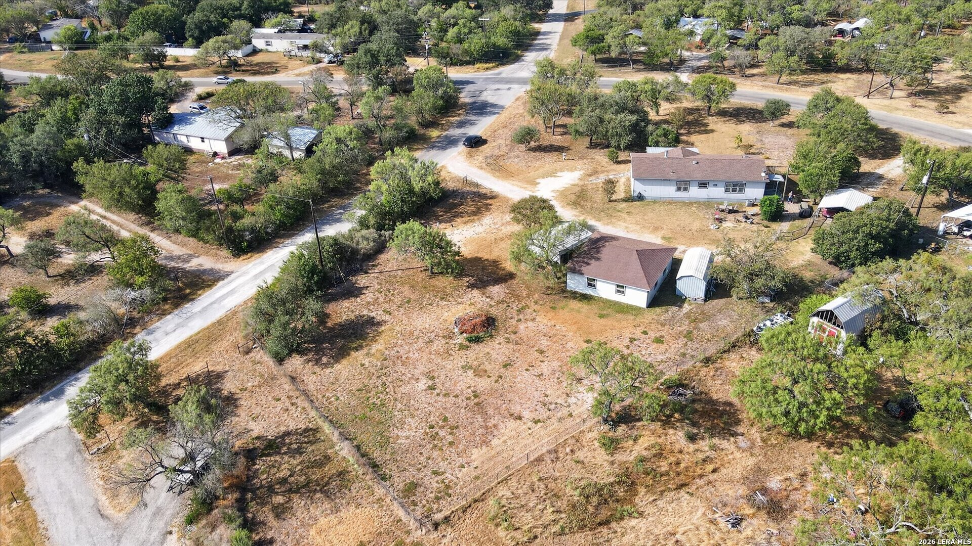 main property photo 50