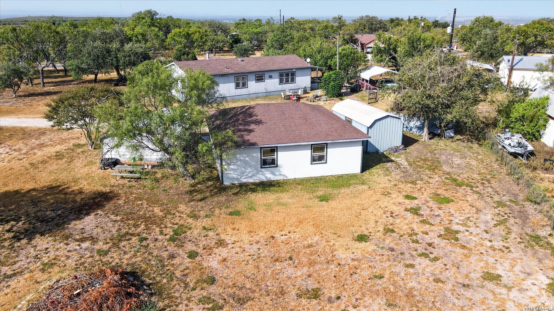 main property photo 51