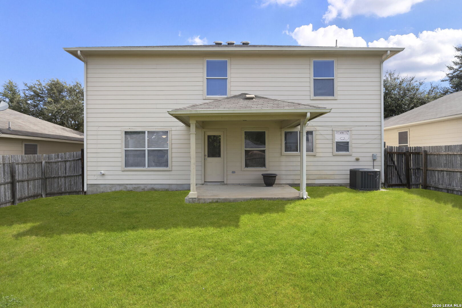 main property photo 21
