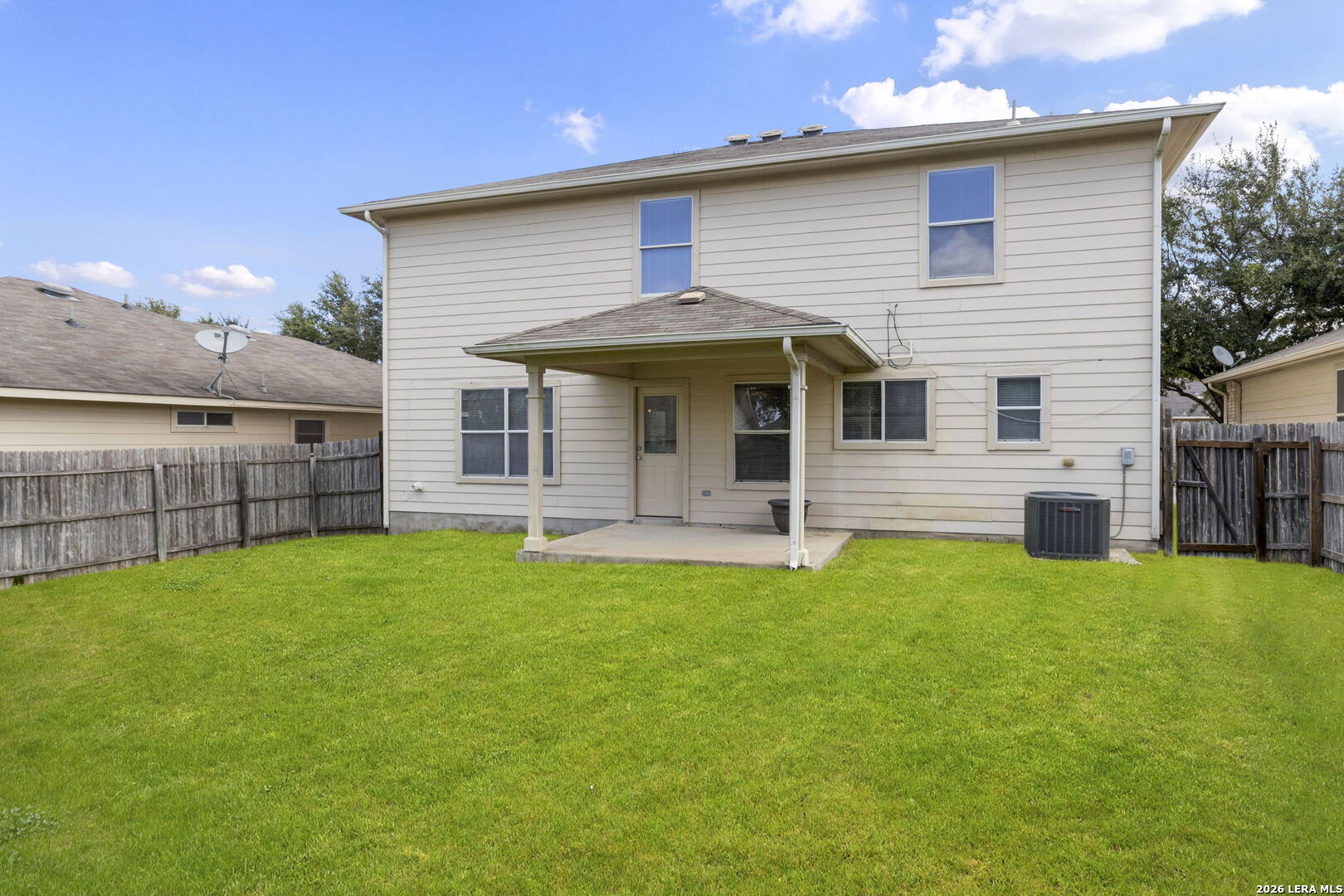 main property photo 22