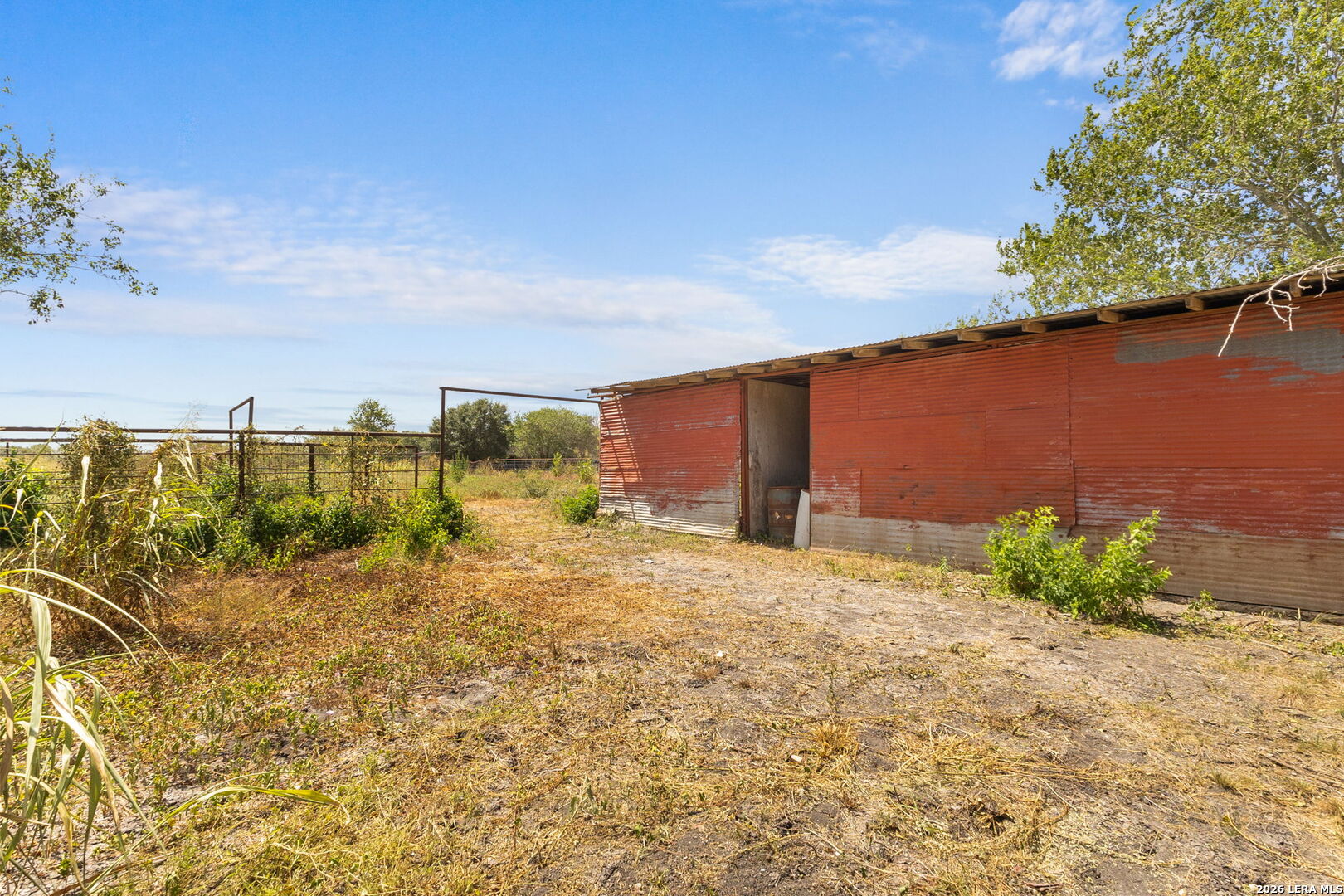 main property photo 21