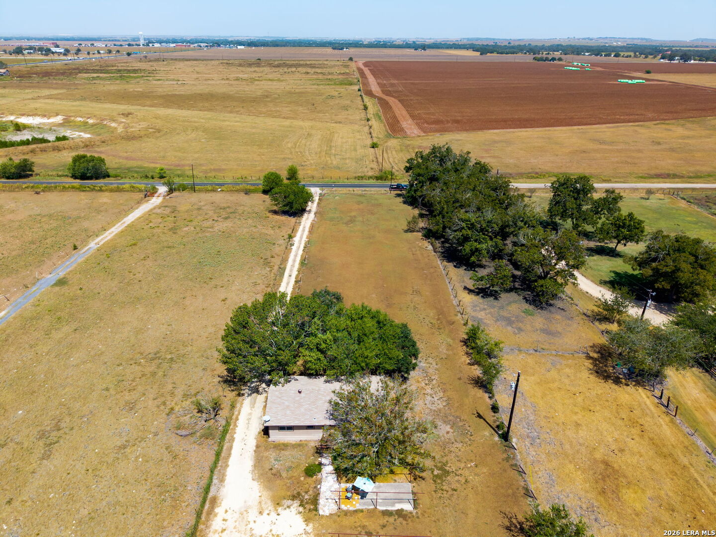 main property photo 29