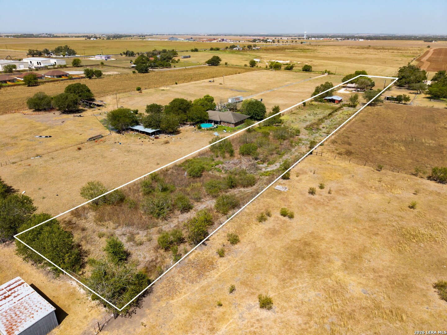 main property photo 31