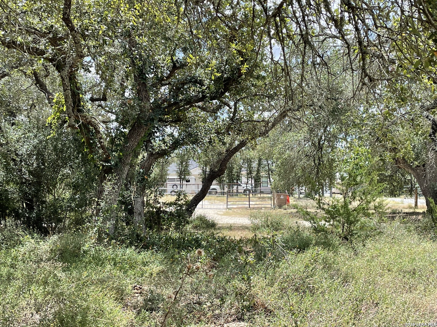 main property photo 32