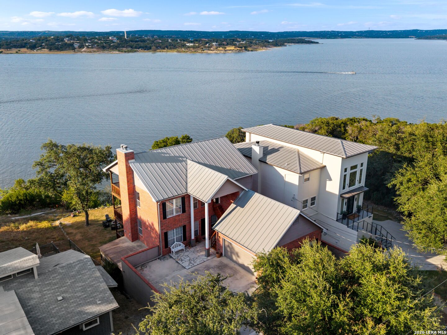 main property photo 59