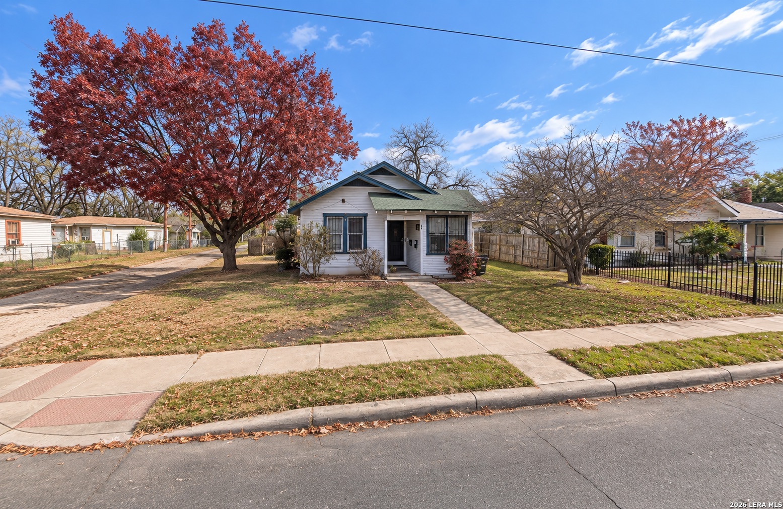 main property photo 4