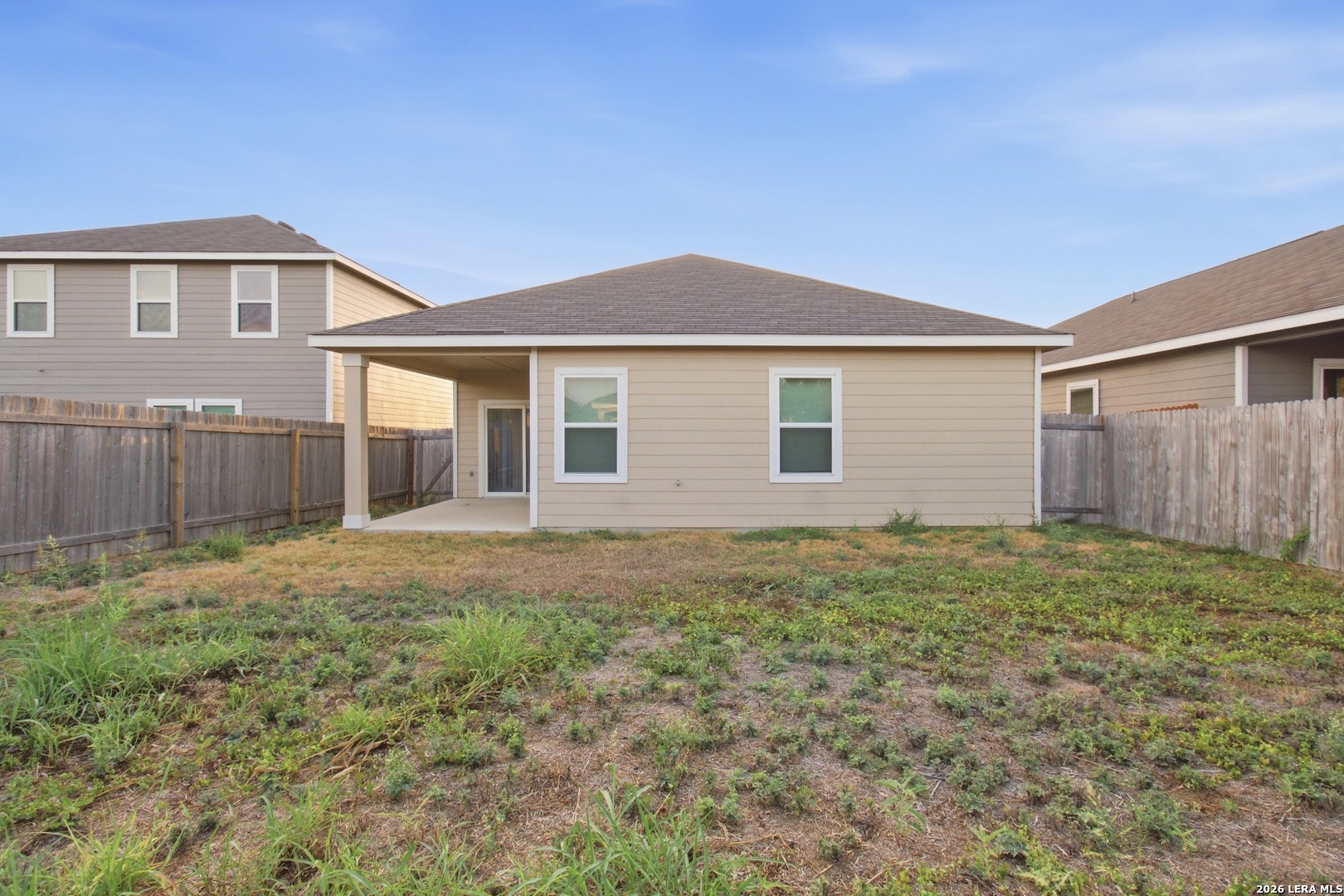 main property photo 15