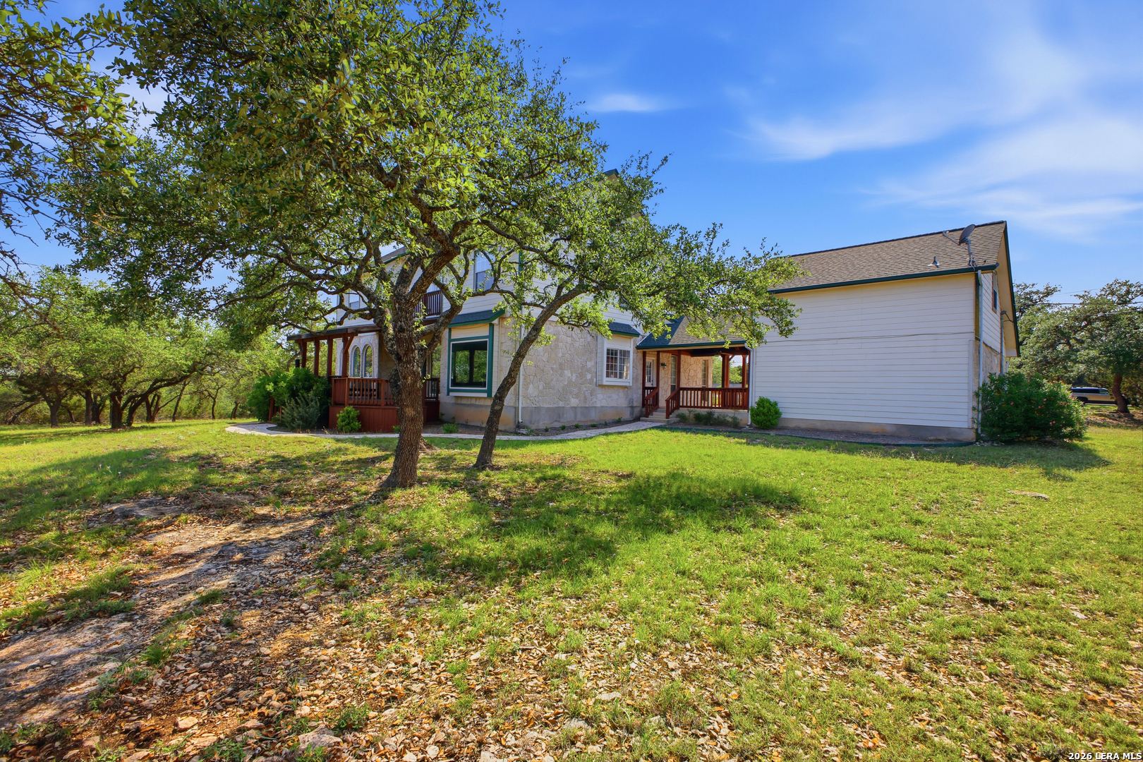 main property photo 36
