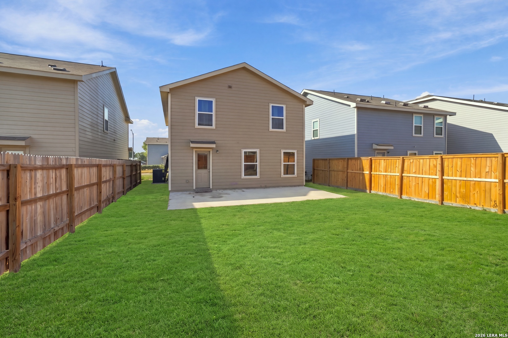 main property photo 33