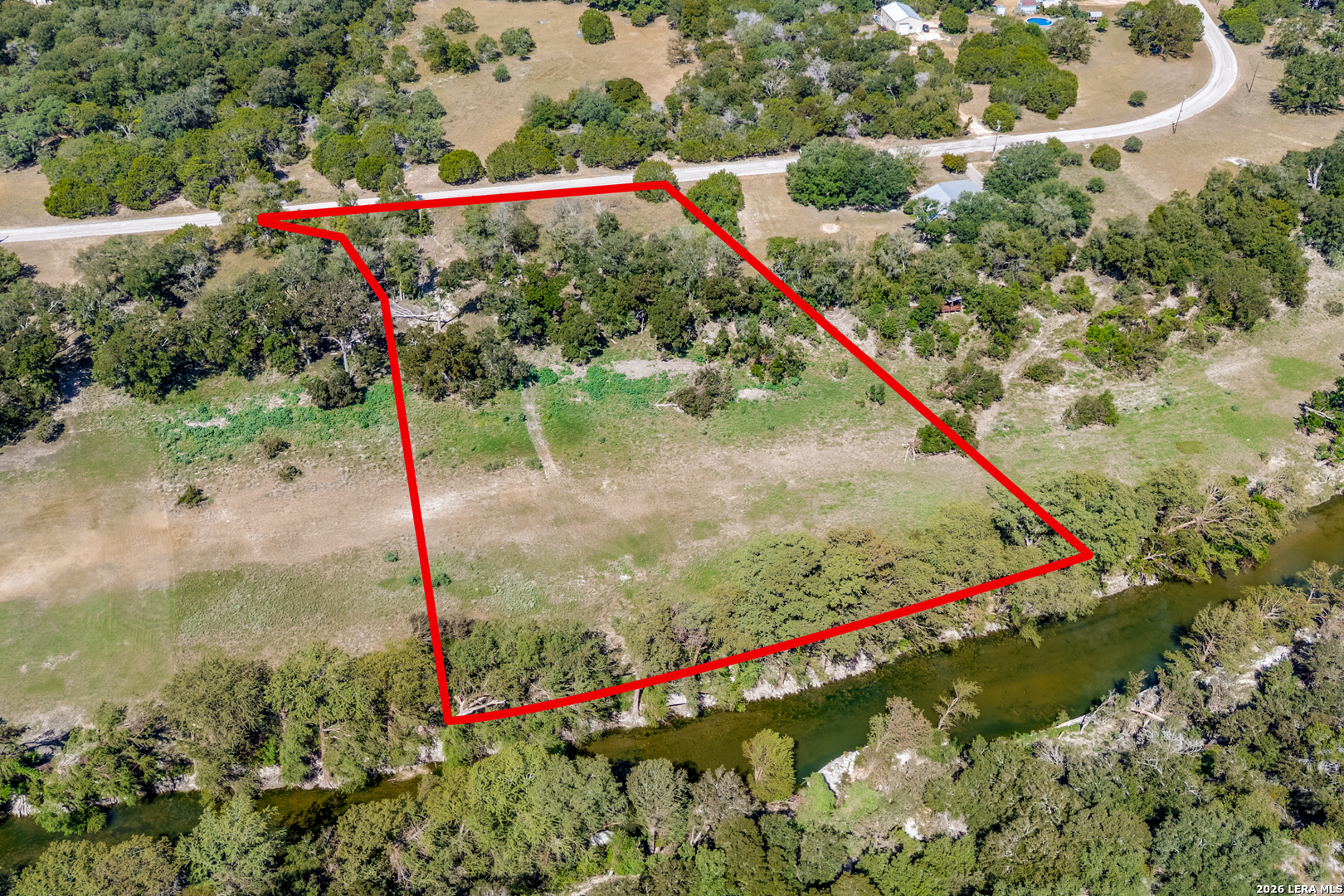 main property photo 4
