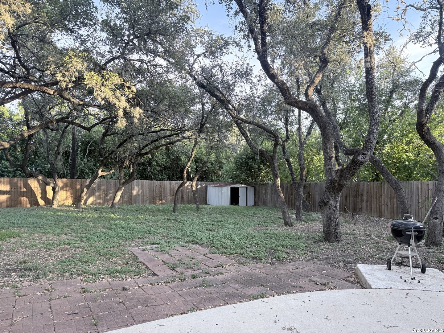 main property photo 8