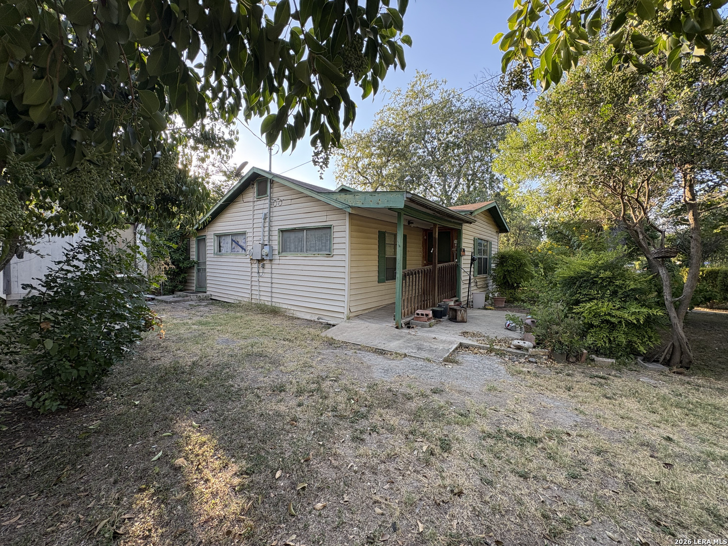 main property photo 5