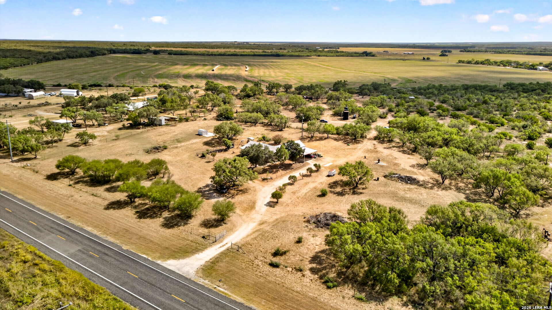 main property photo 44
