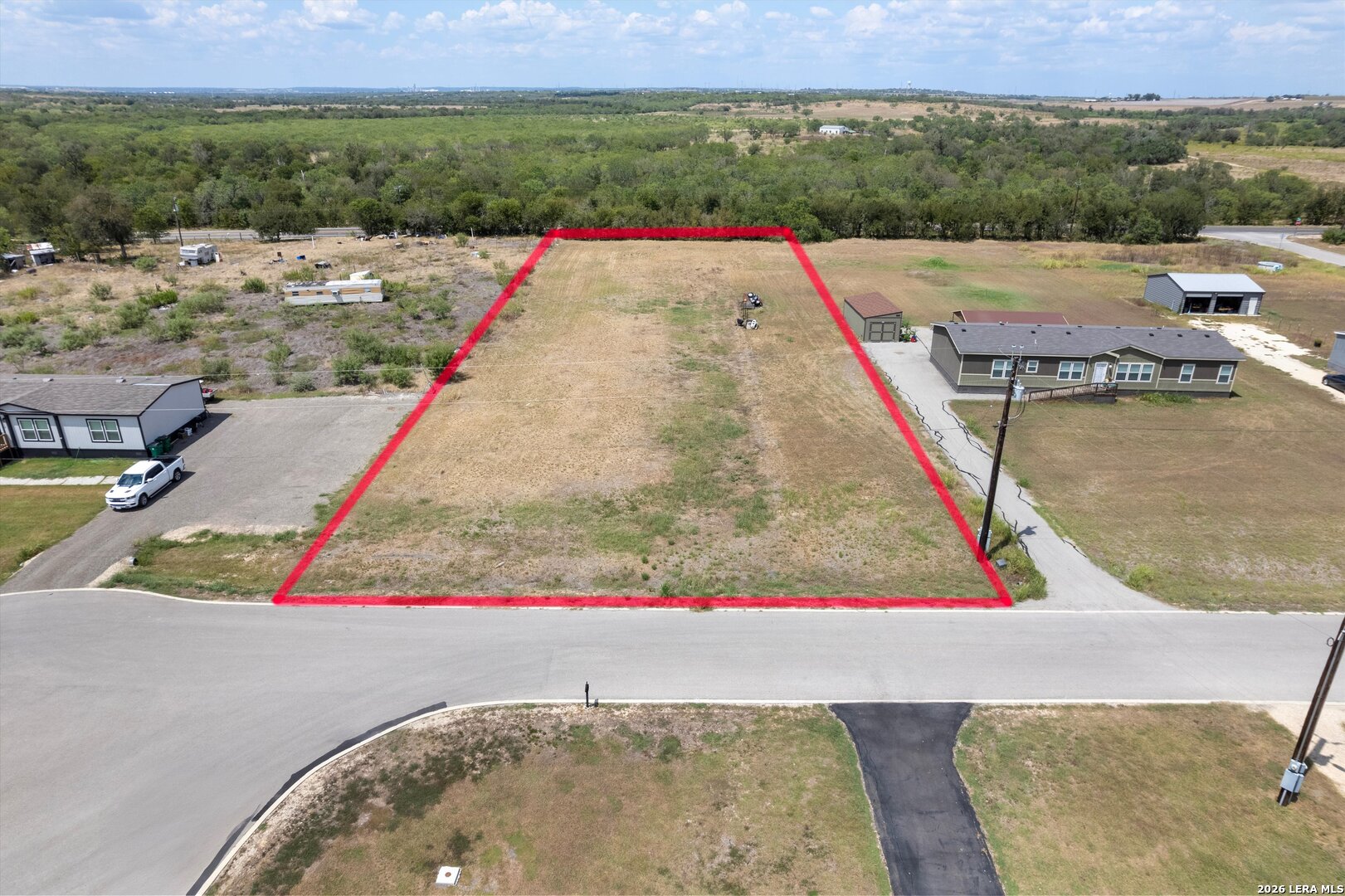 main property photo 6