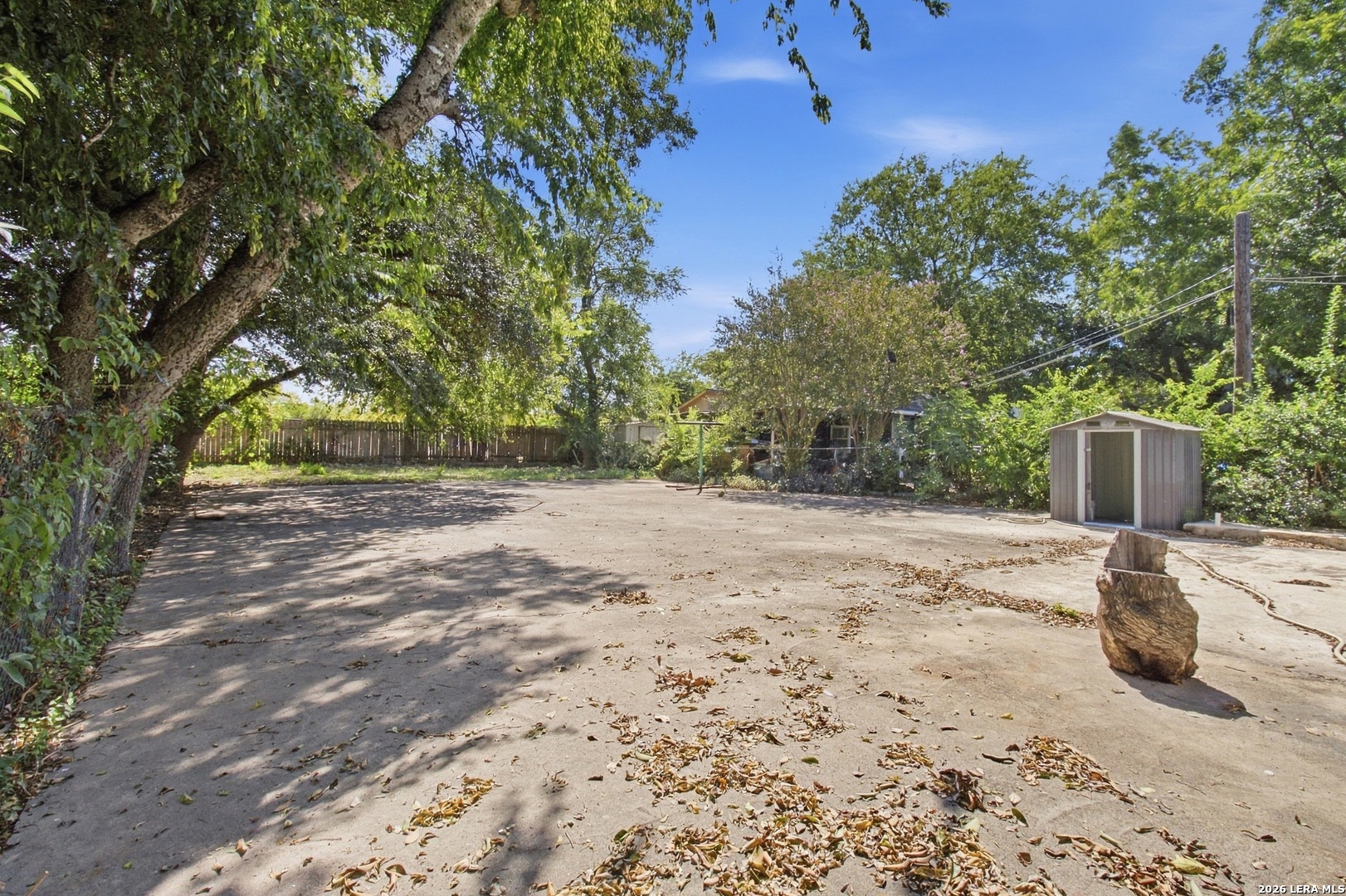 main property photo 26