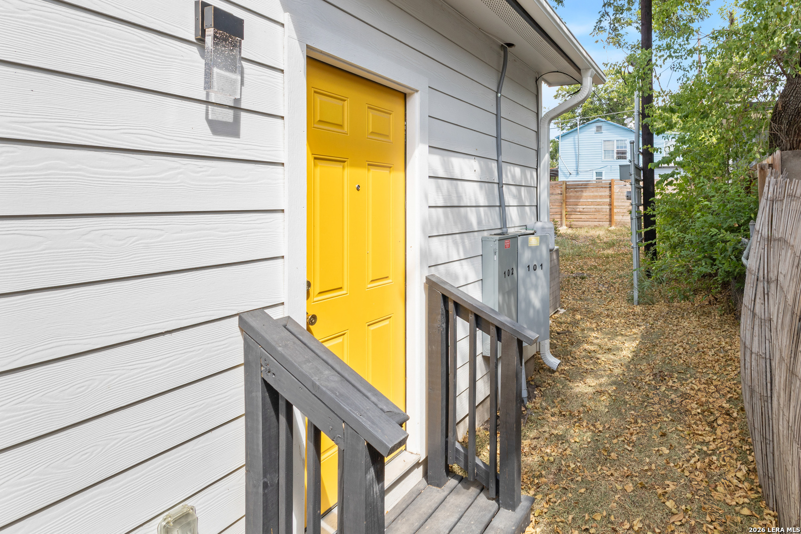 main property photo 20