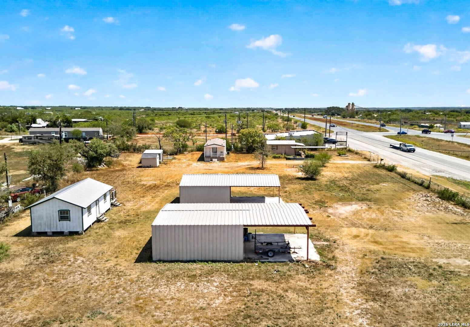 main property photo 5