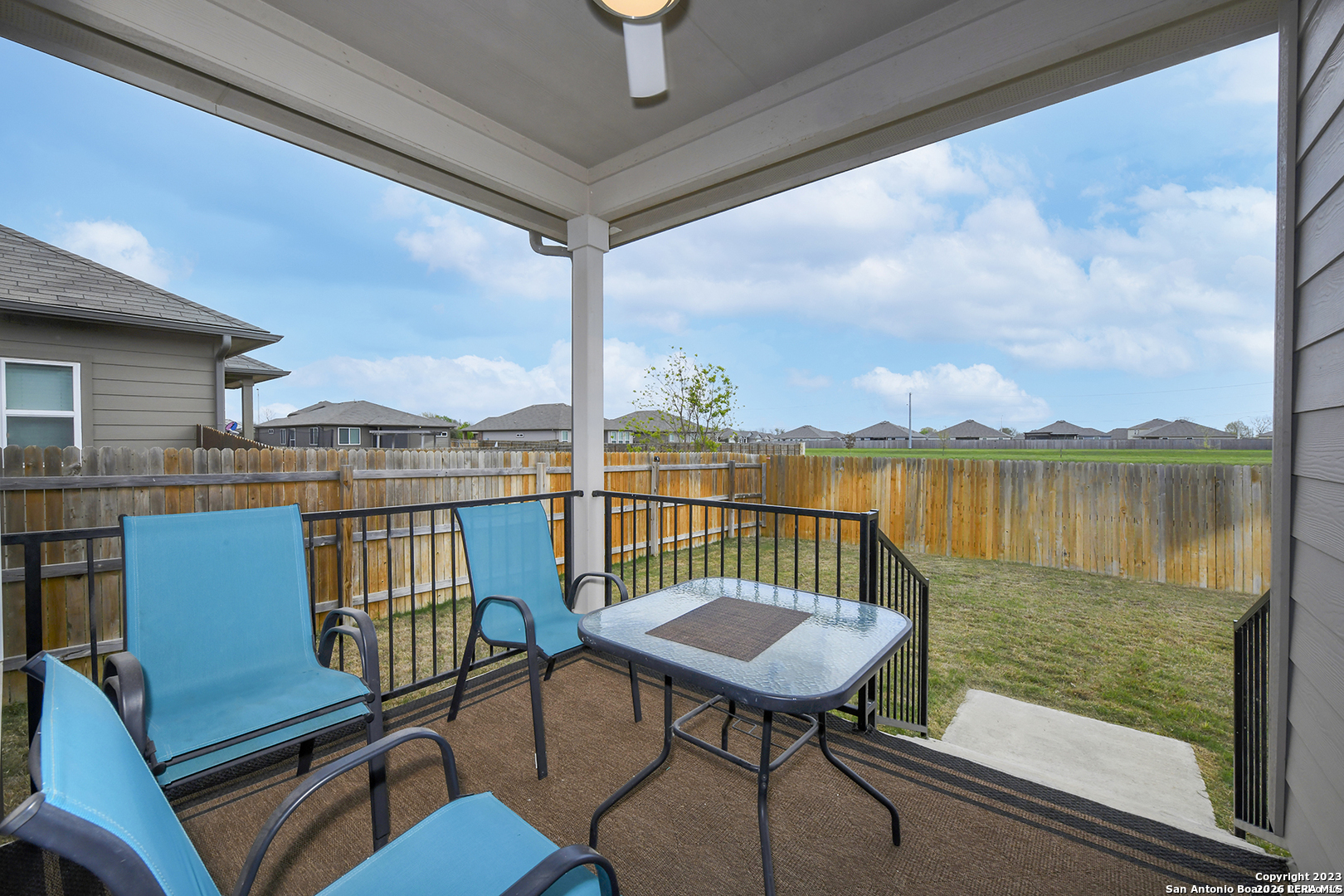 main property photo 18