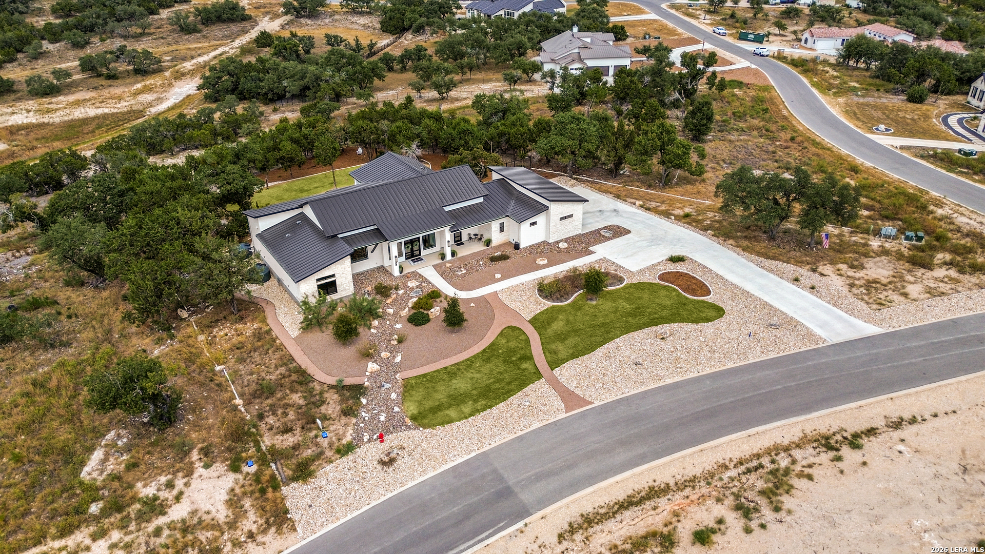 main property photo 47