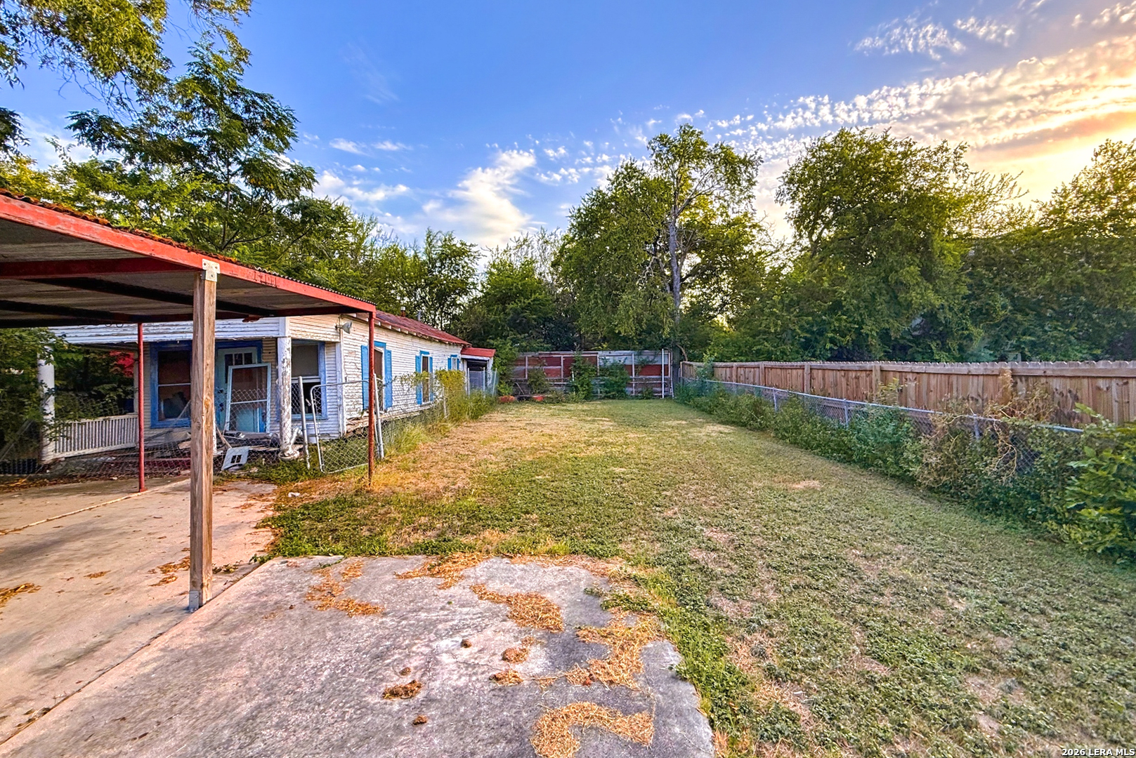 main property photo 15