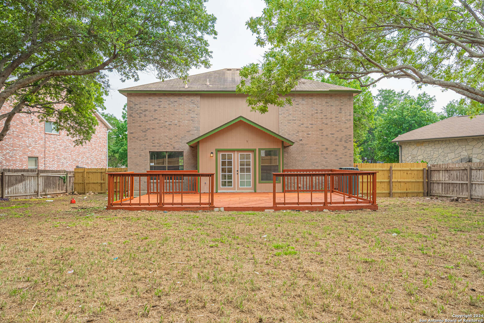 main property photo 32