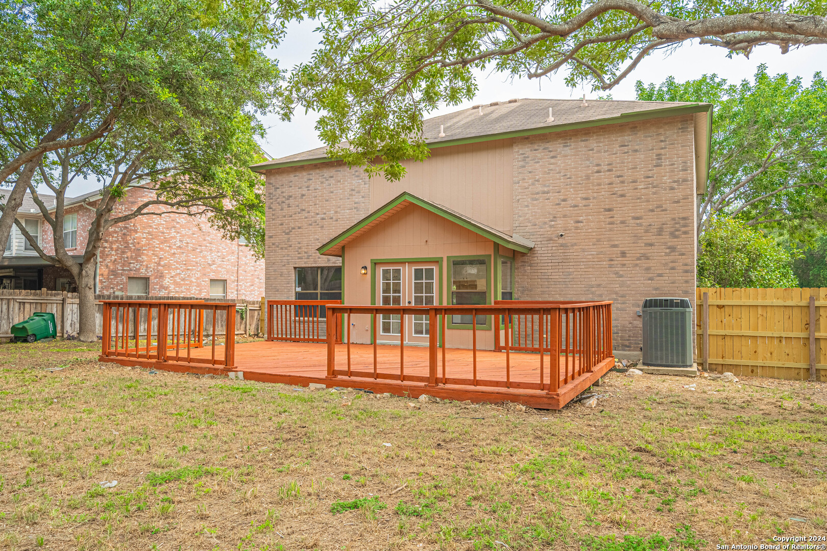 main property photo 33