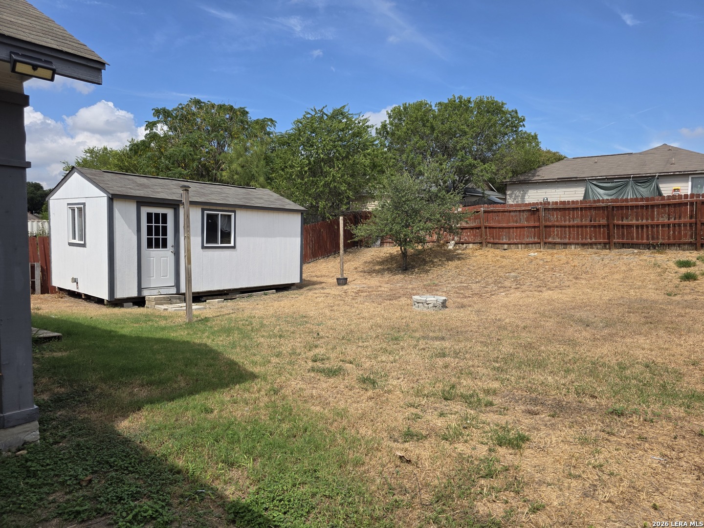main property photo 12