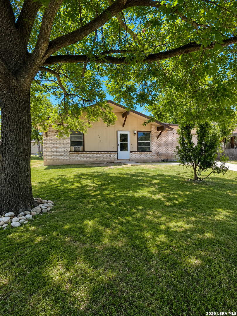 main property photo 1