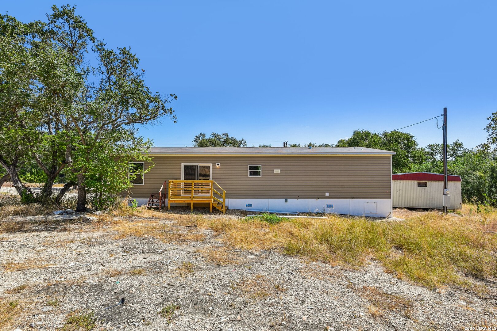 main property photo 12
