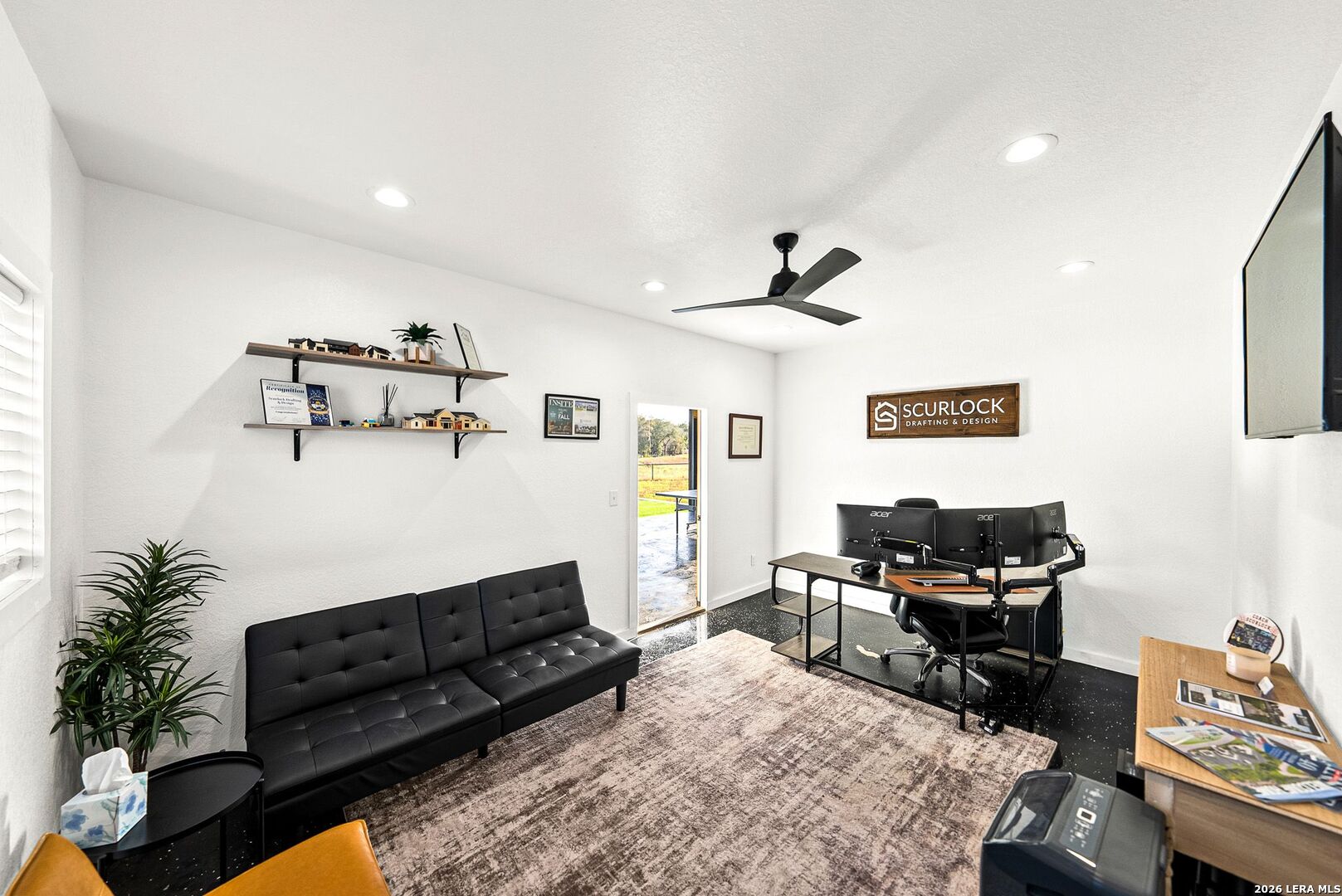 main property photo 43